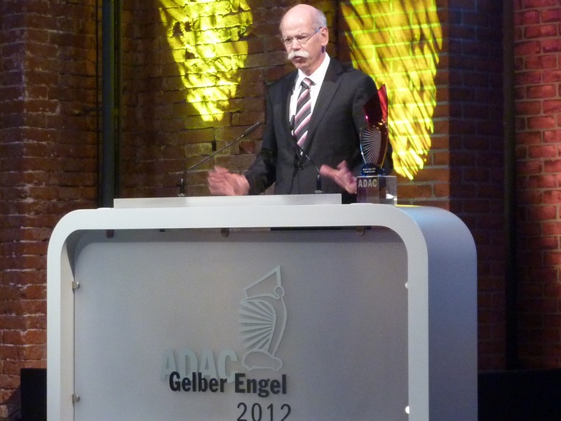 Persoenlichkeitspreis fuer Daimler-Chef Zetsche der Gelbe Engel