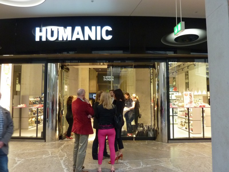 Tag des Roten Schuh`s bei Humanic