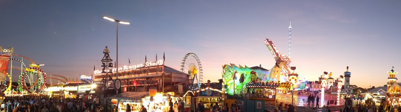 Die Wiesn ganz in Tracht