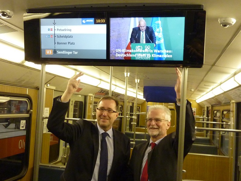 Fernsehen und Information in der U-bahn gehen heute an den Start