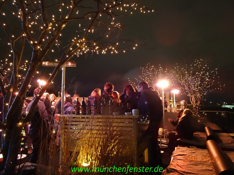 Polarbar eröffnet auf Dachterrasse