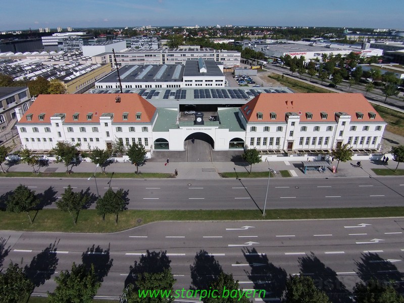 kundenwerkstattClassic Center von BMW eöffnet Kundenwekstatt