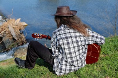 Münchner Gitarrist stellt seine eigenen Songs vor